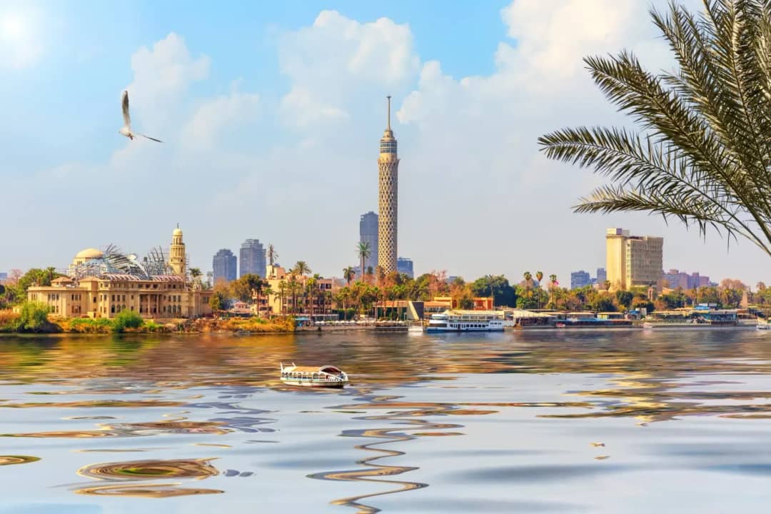 Vista de la torre de El Cairo y la isla de Gezira sobre el Nilo
