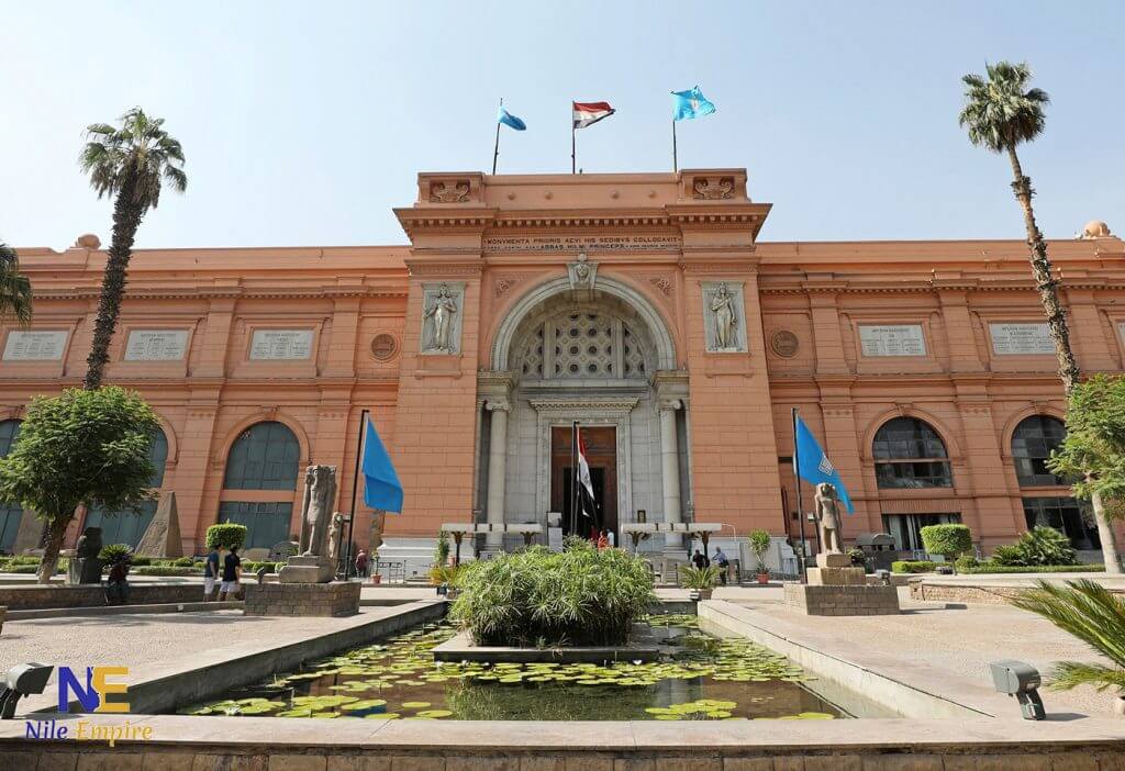 Egyptian Museum in Tahrir Square